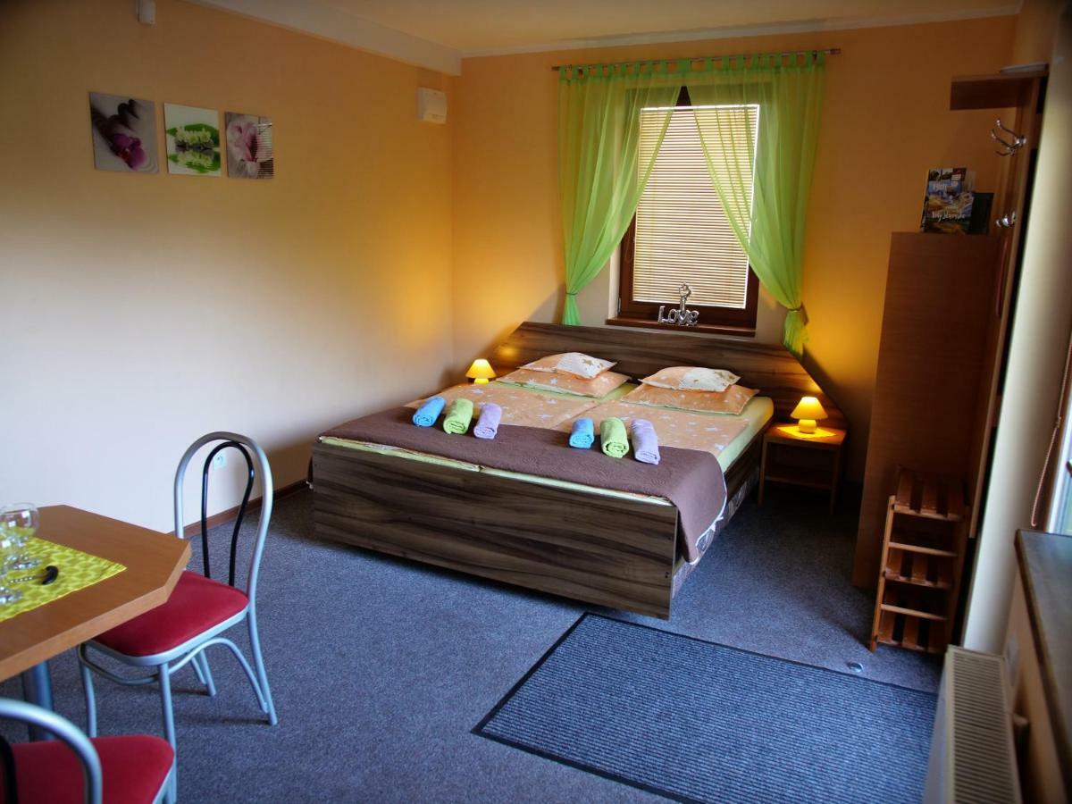 Apartmany U Slavky Bešeňová Eksteriør billede