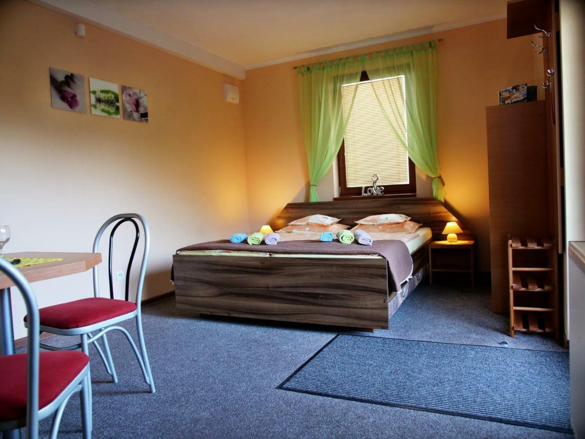 Apartmany U Slavky Bešeňová Eksteriør billede